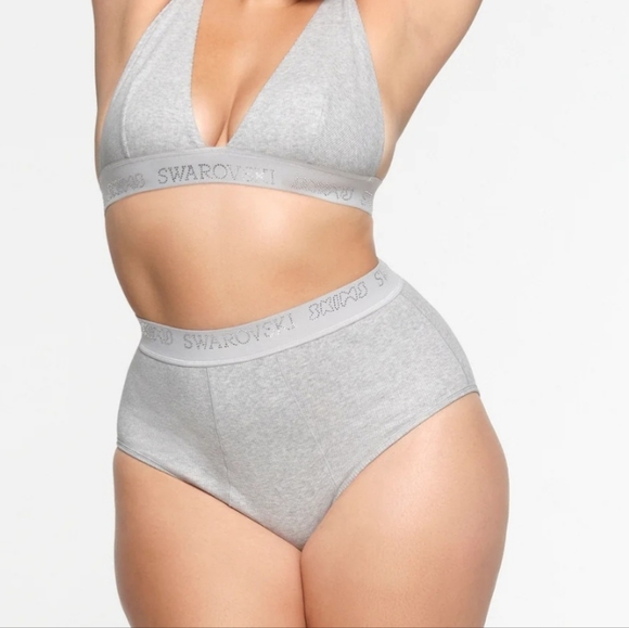 SKIMS Other - Skims Swarovski x Skims light grey heather brief in size L active wear